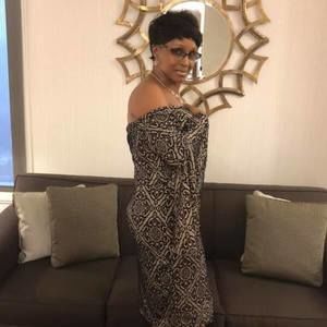 Meet your Posher, Sandra